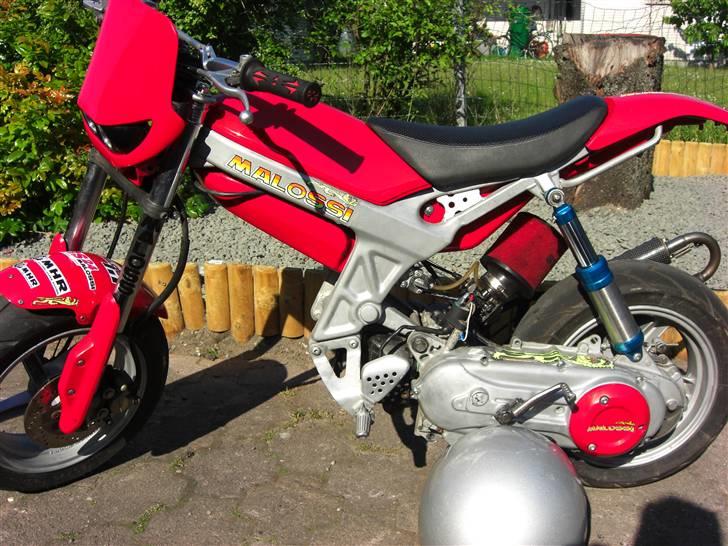 Suzuki Street Magic byttet billede 8