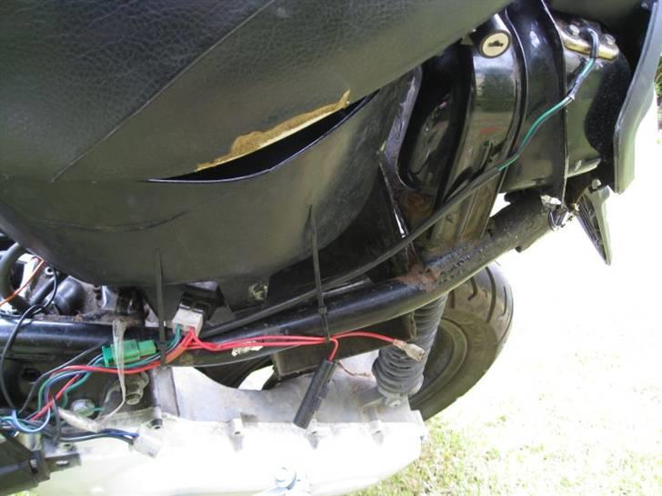 Yamaha Jog R/FS/AS Byttet! - Der ska Hlet nyt ledningsnet på!  billede 9