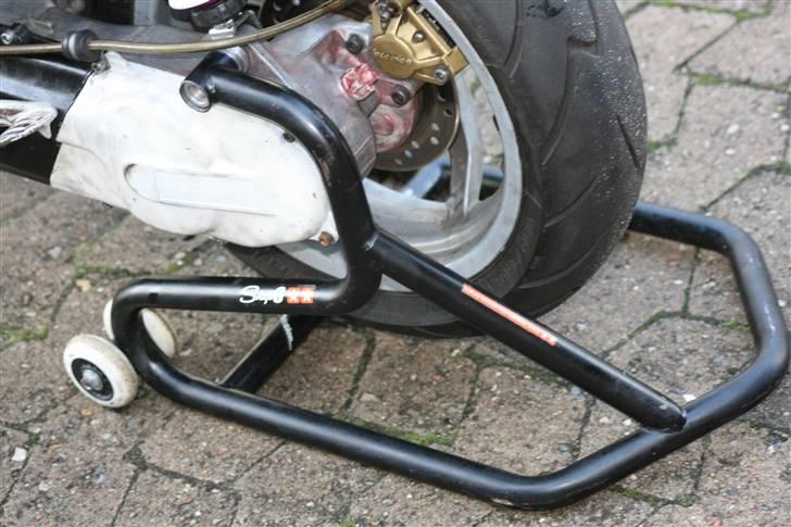 Aprilia SR 50 //LC DD - SOLGT! - Stage6 Pitstand. billede 5