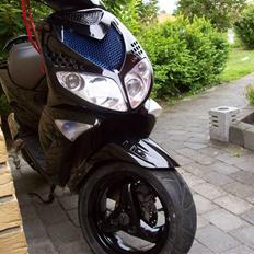 Peugeot speedfight 2 (SOLGT)