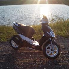 Yamaha jog r (Smidt ud)