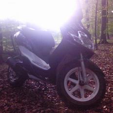 Yamaha jog r (Smidt ud)