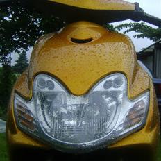 Yamaha Jog R '' Guldklumpen '' 