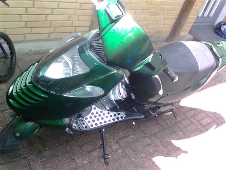 Aprilia Sonic [ SOLGT ] - min sonic foran!  billede 5