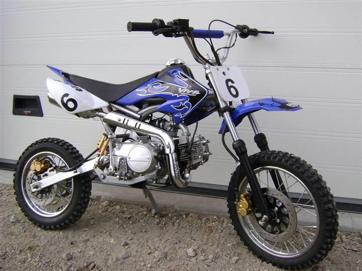 MiniBike crosser  - DETTE ER IKKE EN SALGSANNONCE... JEG GENTAGER... DETTE ER IKKE EN SALGSANNONCE billede 1