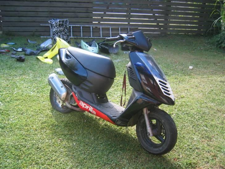 Aprilia sonic SOLGT billede 1