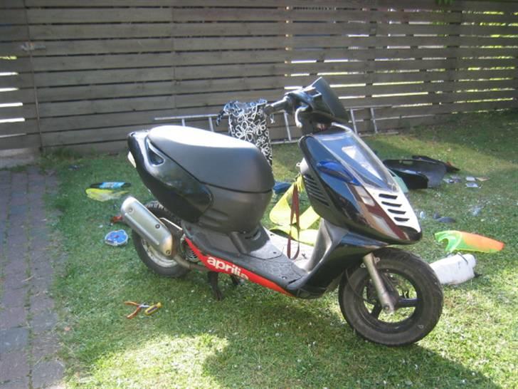 Aprilia sonic SOLGT billede 3