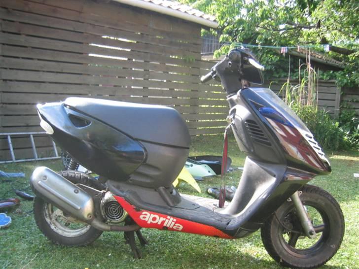 Aprilia sonic SOLGT billede 4