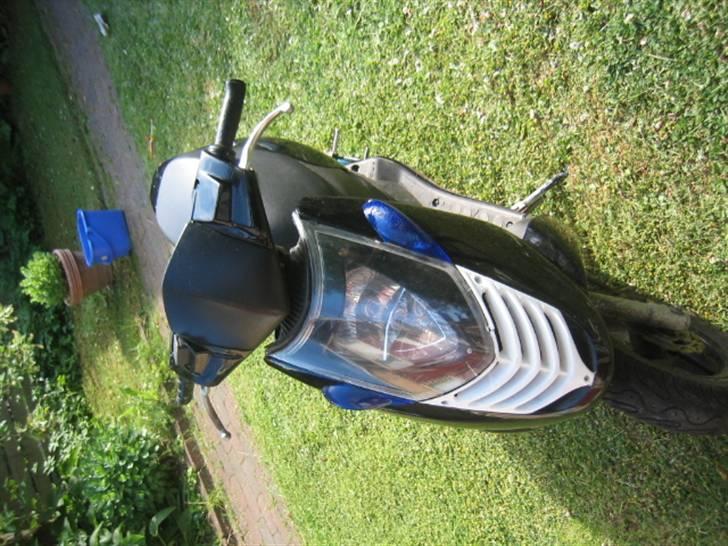 Aprilia sonic SOLGT billede 7