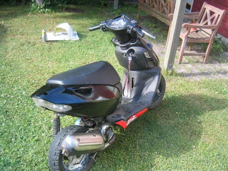 Aprilia sonic SOLGT billede 8