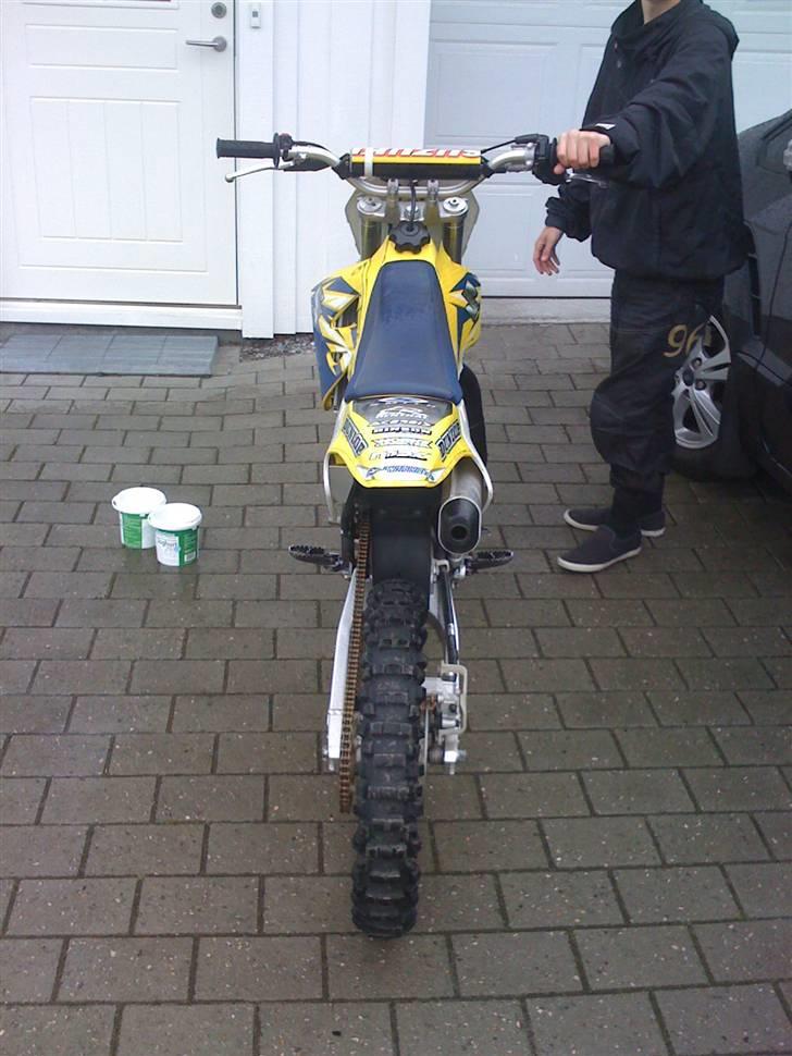 Suzuki rm 85 SOLGT! billede 2