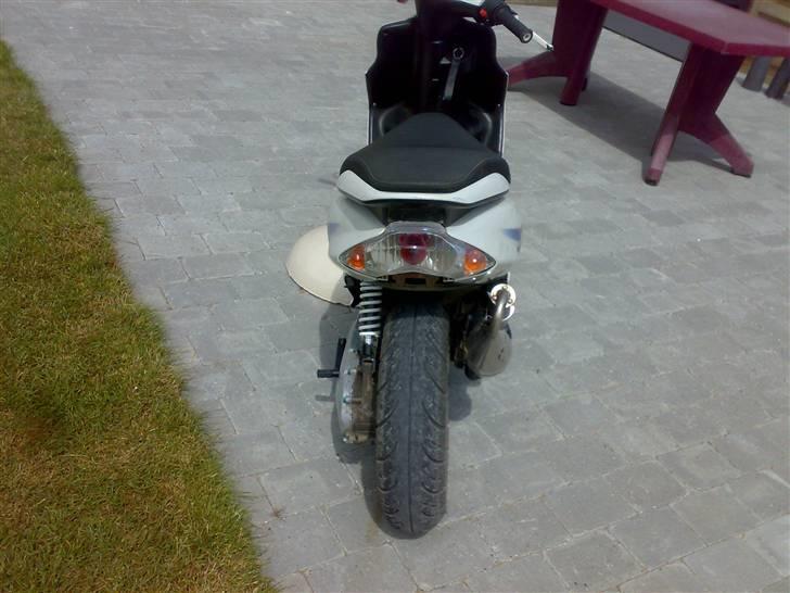 Yamaha Jog R SÆLGES BYD  billede 3