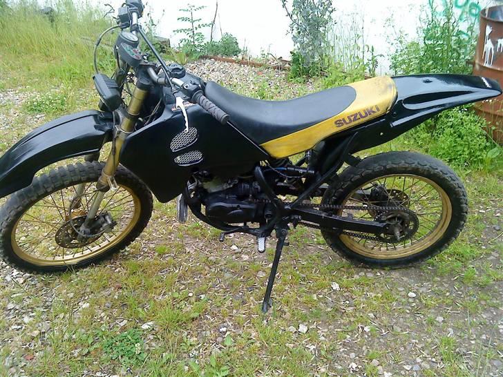 Suzuki RMX til salg haha BYD! billede 16