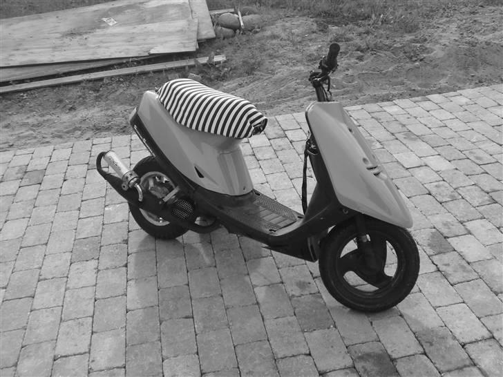 Yamaha jog as solgt billede 11