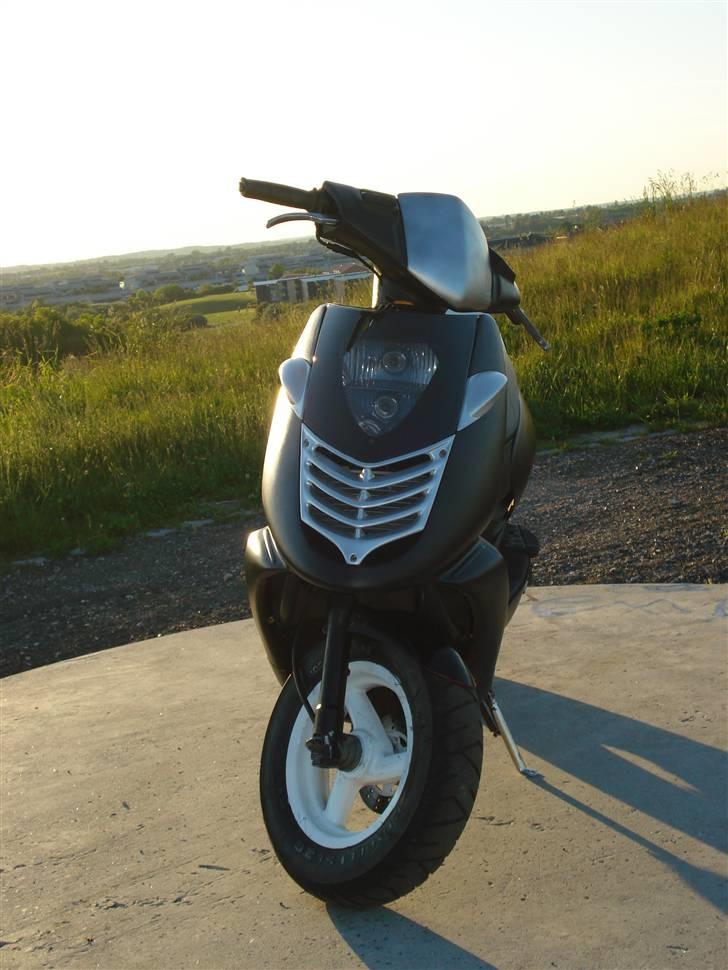 Aprilia Sonic LC billede 2