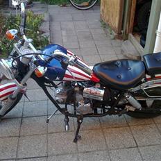 Regal Raptor (Cruiser) // Solgt