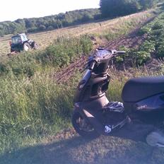 Aprilia Sonic -solgt