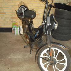 Tomos Quadro