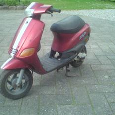 Piaggio ZIP   Snebold (byttet) ;(