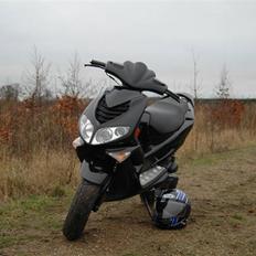 Peugeot Speedfight 2 *SOLGT*