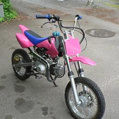 Lifan 110cc crosser/ dirtbike SOLGT