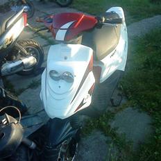 PGO hot 2006 uden plade solgt