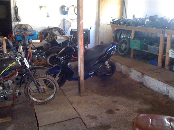 Yamaha Jog RR Pata Negra Solgt - lige da den blev samlet, en uge inden asw 2  billede 4