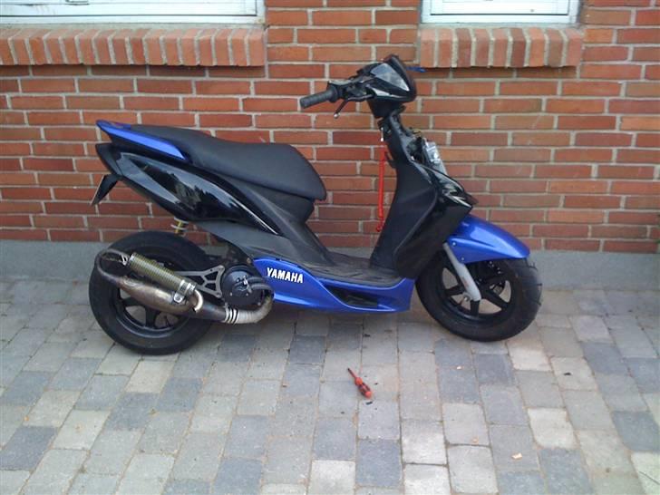 Yamaha Jog RR Pata Negra Solgt - special importeret stødæmper ! :D billede 6