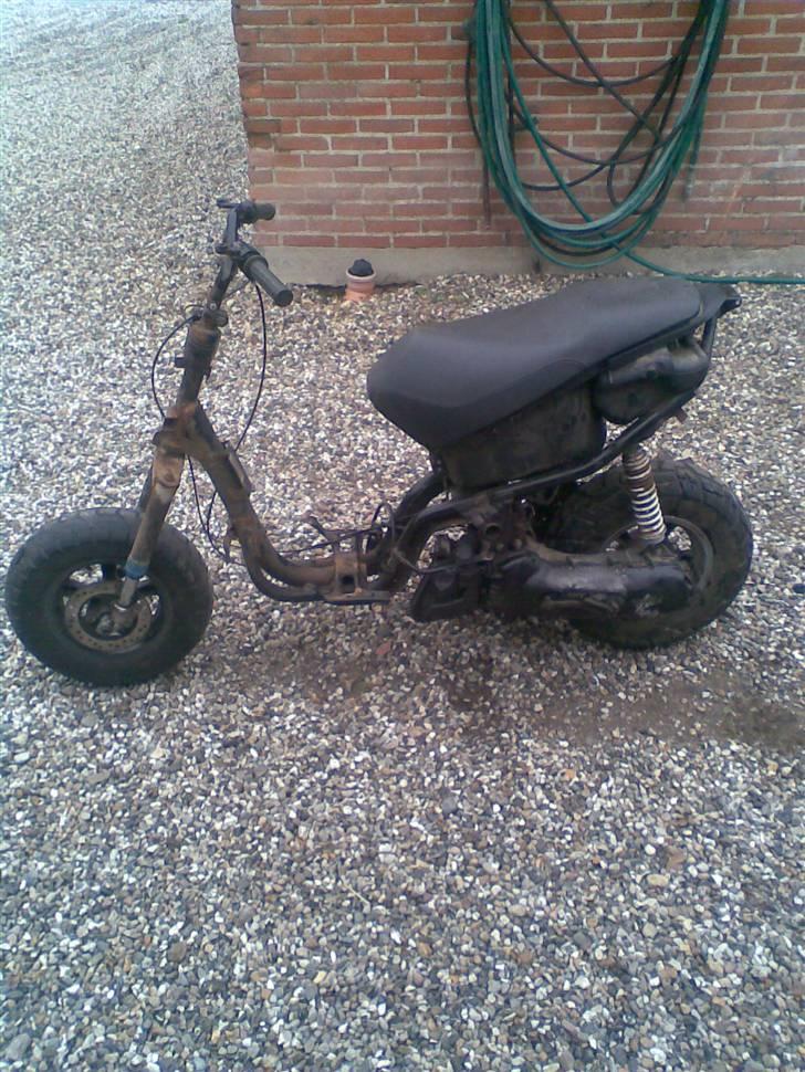 Aprilia rally Reservedele billede 2