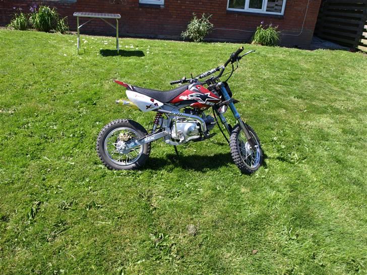Honda Dirtbike byttet billede 4