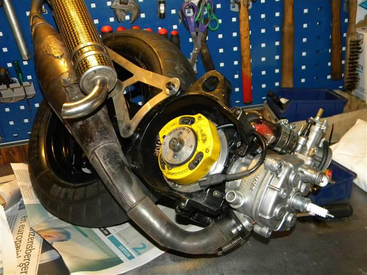 Aprilia Sonic Team Speed T6 billede 2