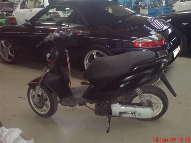 Yamaha jog r billede 4