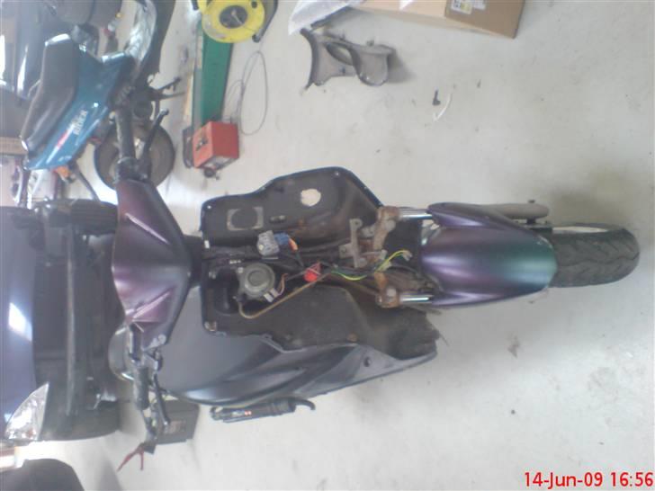 Yamaha jog r billede 6