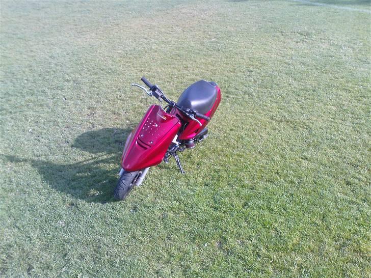 Yamaha jog solgt billede 11