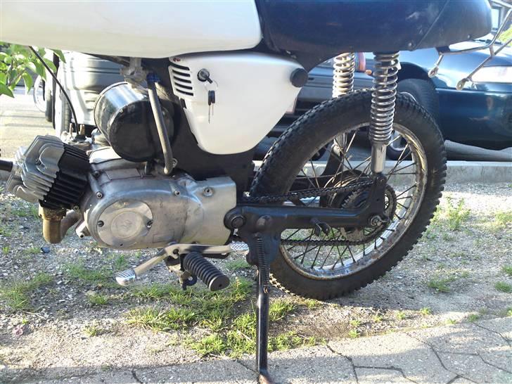 Suzuki K50 B - Motoren er blevet totalrenoveret billede 9