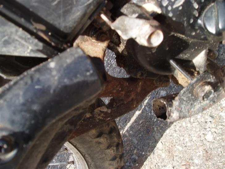 Yamaha Sting [Tidl. Projekt] - Flækket udstødning :D Der skal alligevel 5,3hk´s yams 4gears tun udst på (: billede 11