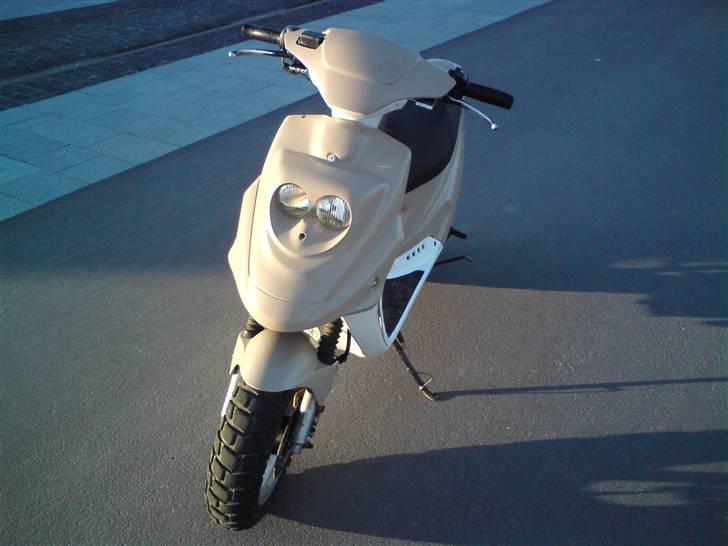 PGO Hot 50 vens billede 1