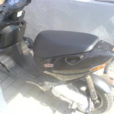 Aprilia Sonic byttet til Jog