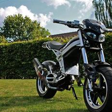 Suzuki street magic [ Byttet ] 