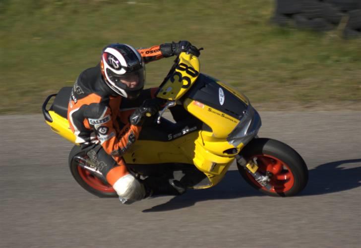 Gilera Runner LC DD DMU 13# - Scooter-Shoppen.dk til tyskerrace Mikkel Ramussen billede 10