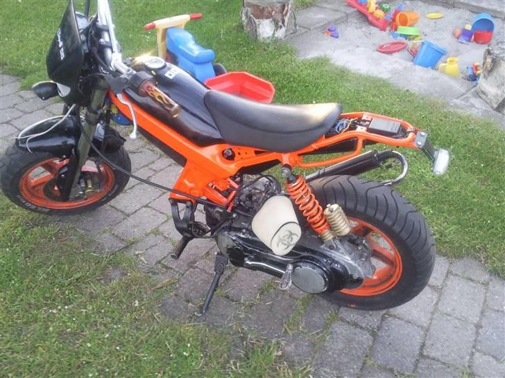 Suzuki Street magic``BYTTET` billede 2