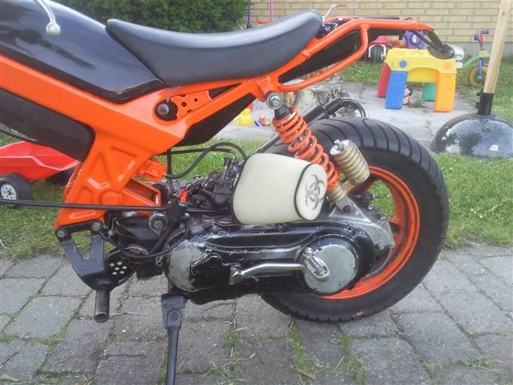 Suzuki Street magic``BYTTET` billede 8