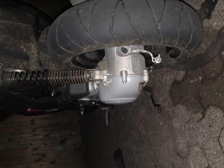 Piaggio nrg dt power total skadet billede 2