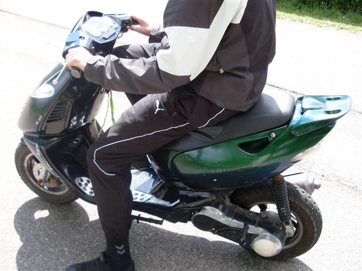 Aprilia Sonic [ SOLGT ] - sonic fra den venstre side.  billede 11