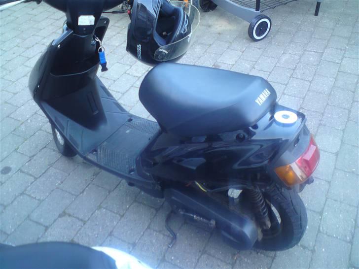 Yamaha jog Solgt! billede 2
