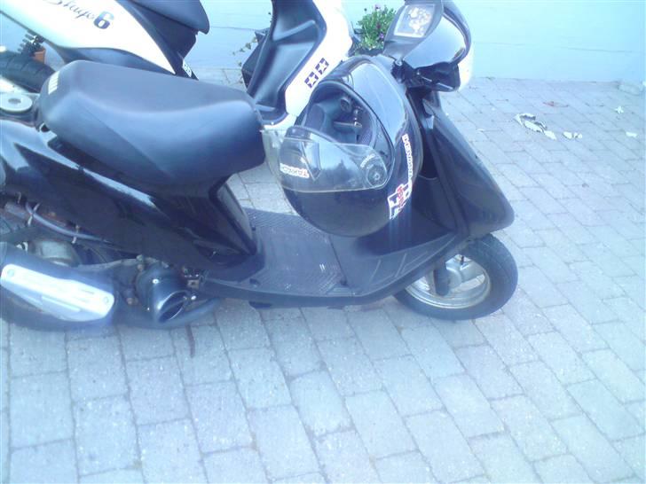 Yamaha jog Solgt! billede 4