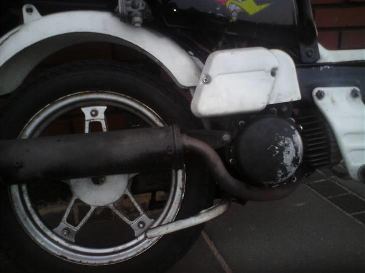 Suzuki FZ50 [SOLGT] billede 9