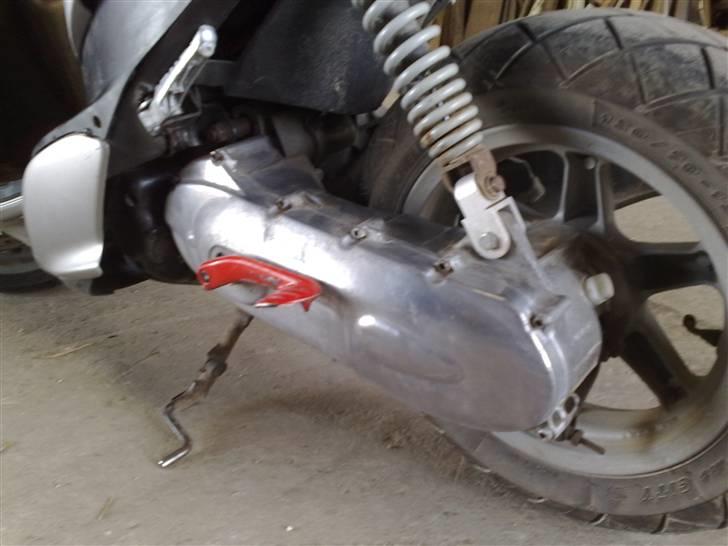 Yamaha jog r (Solgt) billede 5