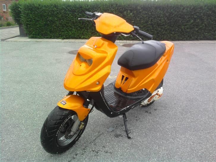 PGO HOT 50 ORANGE ! (SOLGT) billede 1