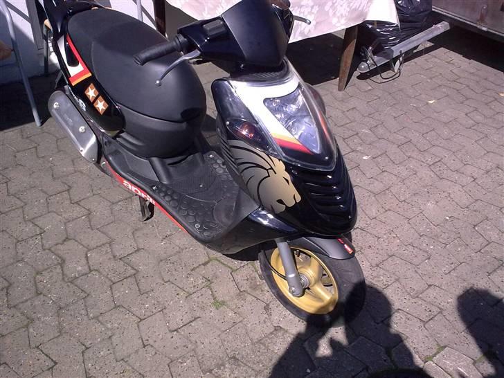 Aprilia Sonic GP [SOLGT] billede 2